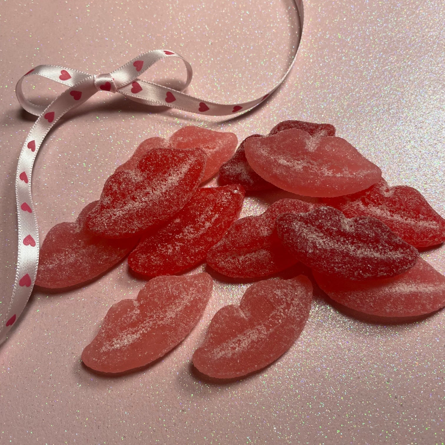 gummy sour lips- cherry flavored