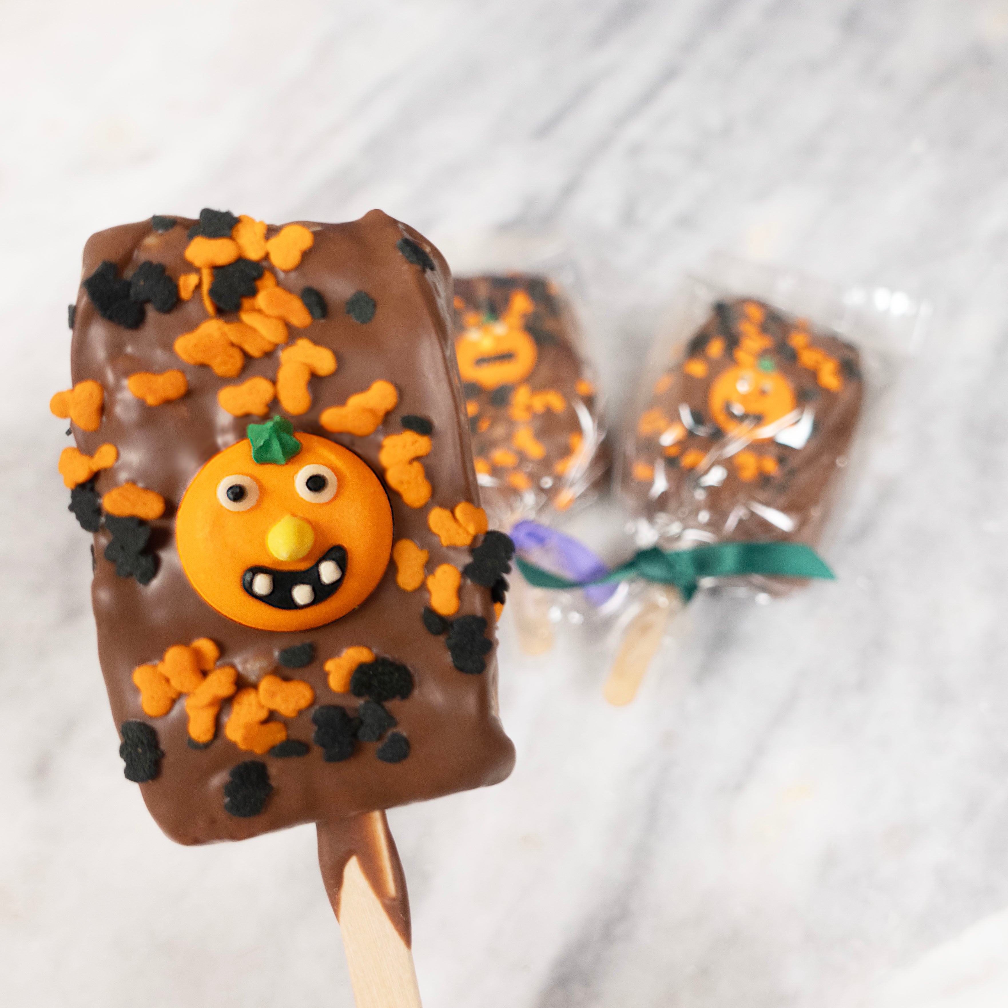 Halloween Milk Chocolate Rice Crispy Treat Pops