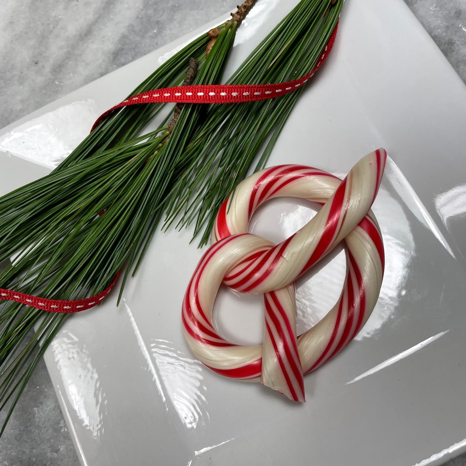 Philly Pretzel-christmas pretzel-candy cane pretzel-best philadelphia pretzel-peppermint candy cane pretzel